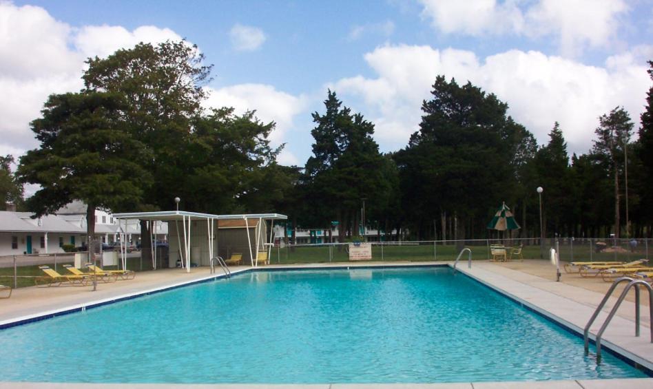 Hyland Motor Inn Cape May Court House Exterior photo